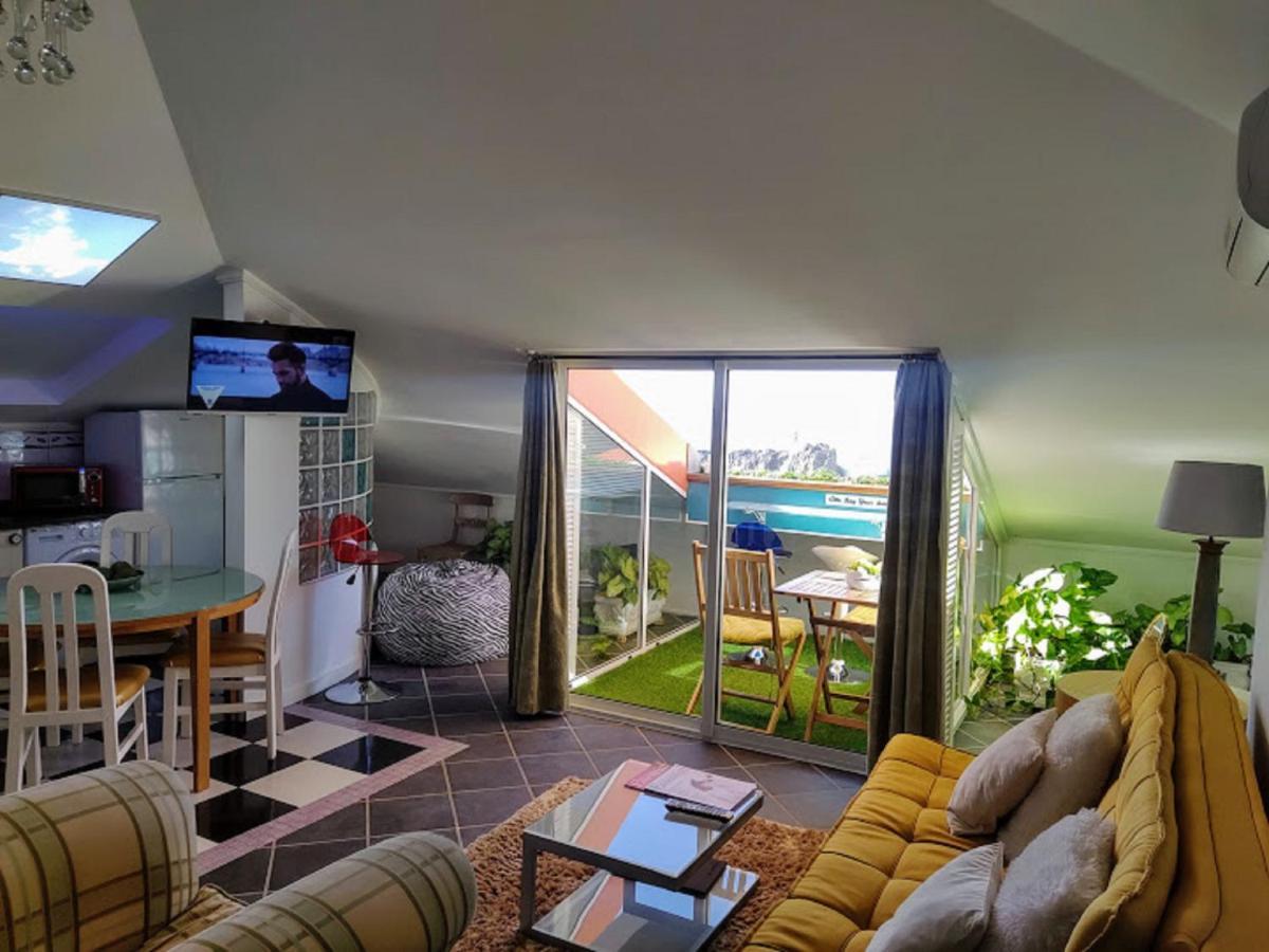 Attic Bay Apartment Camara de Lobos Luaran gambar